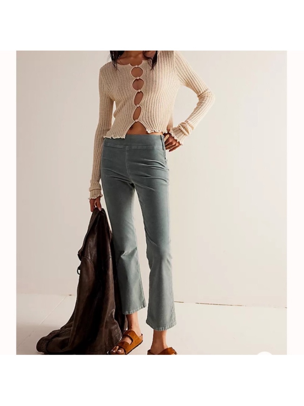 FREE PEOPLE SIZE SMALL VELVET CROP SLIM FLARE TROUSERS SIZE SMALL